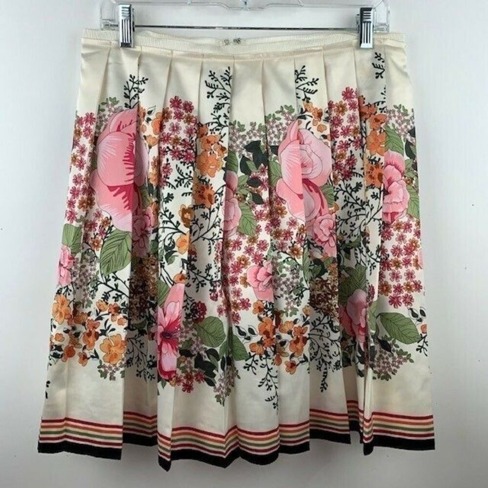 Old Navy Skirt Womens Size 6 Floral Cream Pleated Back Zip Knee Length